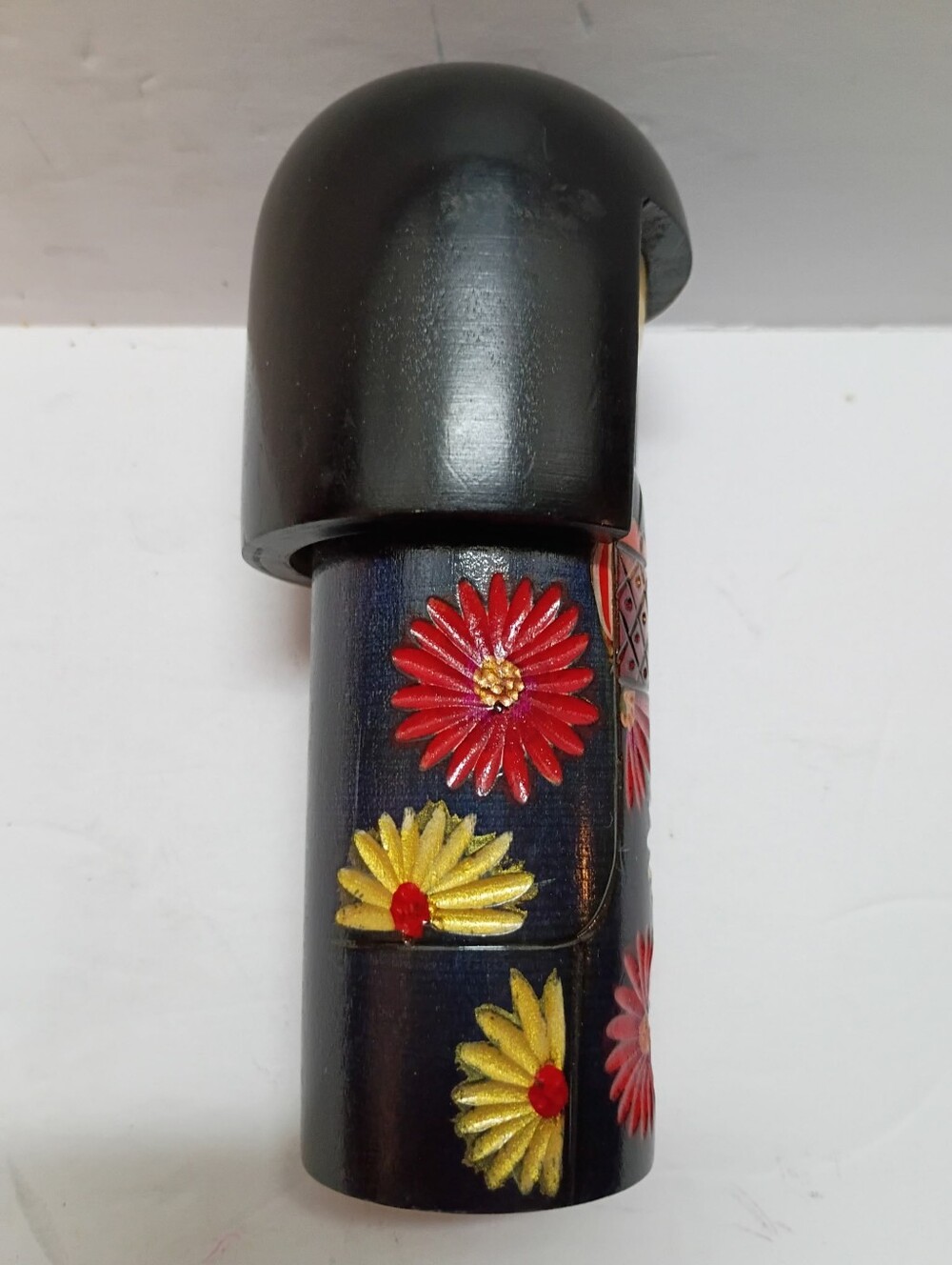 Japanese Sosaku Kokeshi Doll Floral Kimono Black Hair Wooden Stamp 5.5" Tall - Picture 6 of 6